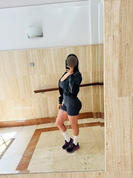 LARA escort sexual en Bilbao